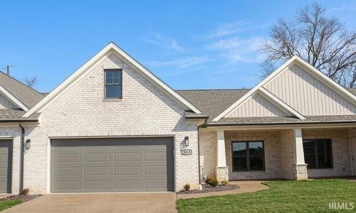 3018 White Oak Trl, Newburgh, IN, 47630-8561 | Card Image