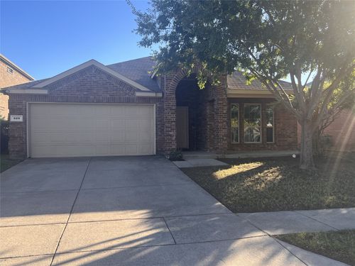 529 Partridge Dr, Aubrey, TX, 76227-3727 | Card Image