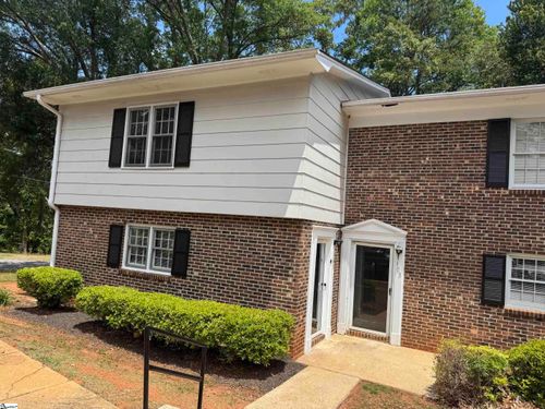 101 Fernridge Dr, Spartanburg, SC, 29307-3537 | Card Image