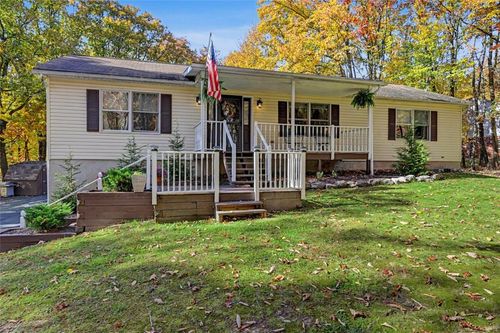 231 Sawtooth Dr, Effort, PA, 18330-7913 | Card Image