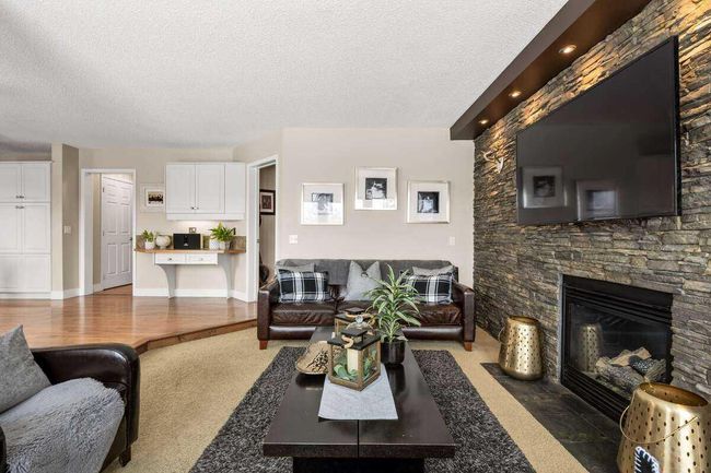 21 Silverstone Mews Nw, Home with 4 bedrooms, 3 bathrooms and 6 parking in Calgary AB | Image 10