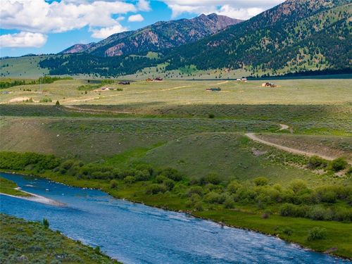 28 Elk Meadows Ranch Rd, Cameron, MT, 59720-9693 | Card Image