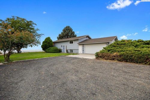 20502 S 1500 Pr Sw, Prosser, WA, 99350-6548 | Card Image