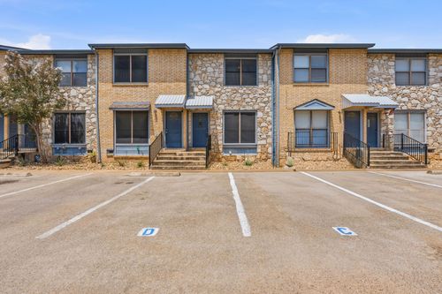 c-3009 Whisper Oaks Ln, Georgetown, TX, 78628-4221 | Card Image