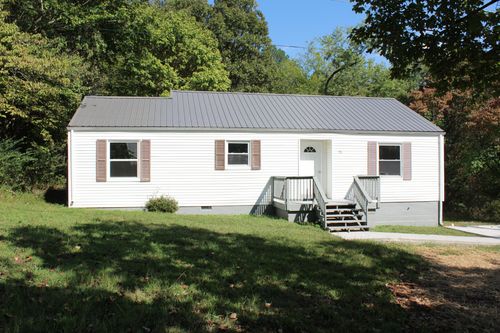 78 College St, Erin, TN, 37061-4107 | Card Image