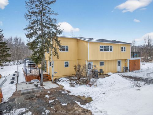 1040 Antoine Rd, Sharbot Lake, ON, K0H2P0 | Card Image