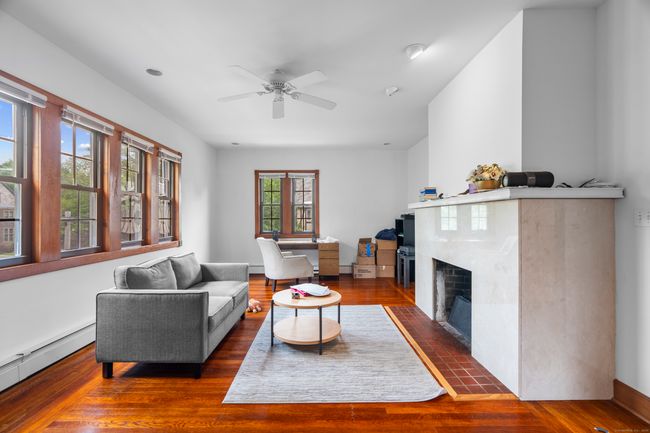 623 Whitney Ave, Home with 21 bedrooms, 13 bathrooms and 12 parking in New Haven CT | Image 20