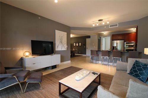 352-2501 N Ocean Blvd, Fort Lauderdale, FL, 33305-1959 | Card Image
