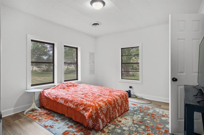 227 Hale, House other with 3 bedrooms, 2 bathrooms and 4 parking in Winnie TX | Image 25