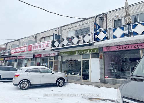 1533 O'Connor Dr, East York, ON, M4B2V7 | Card Image