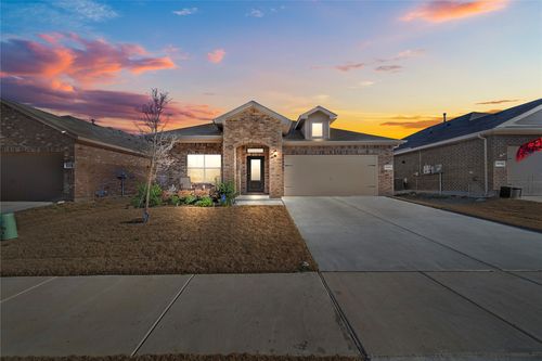 5229 Blue Night Dr, Fort Worth, TX, 76179-2697 | Card Image