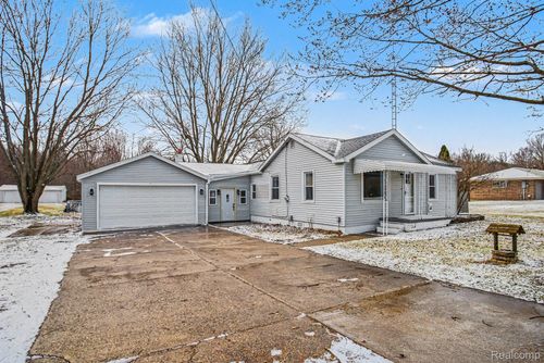 5330 E Vienna Road, Thetford Township, MI, 48420 | Card Image