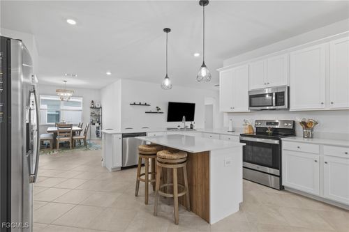 9341 Aqua Overlook Ct, Lehigh Acres, FL, 33936-5917 | Card Image