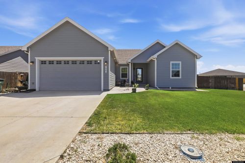 2043 Inca Trl, Bar Nunn, WY, 82601-6450 | Card Image