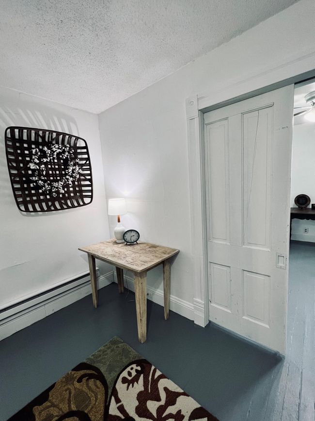 Living Room | Image 18