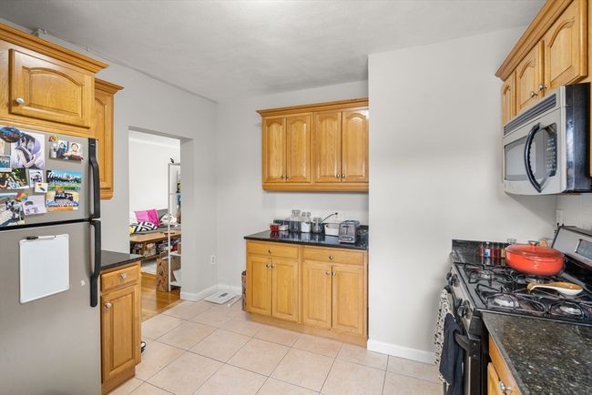 APT-4F - 1500 Commonwealth Ave, Condo with 2 bedrooms, 1 bathrooms and null parking in Boston MA | Image 8