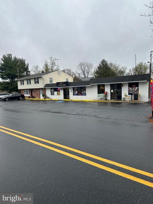 325 Wilson Rd, BLACKWOOD, NJ, 08012-1459 | Card Image