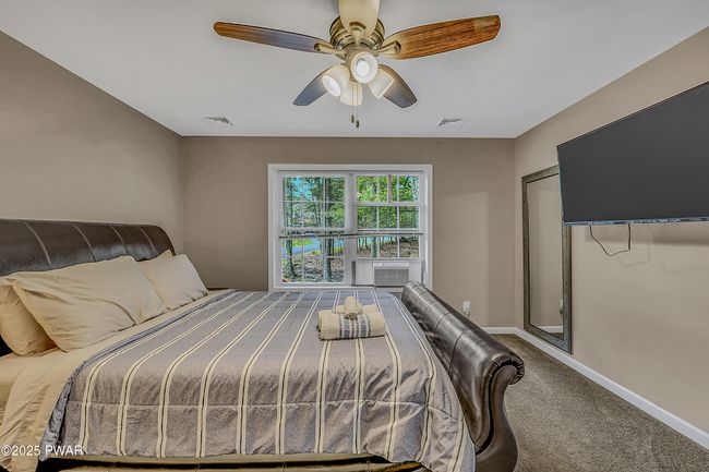 Primary Bedroom | Image 14