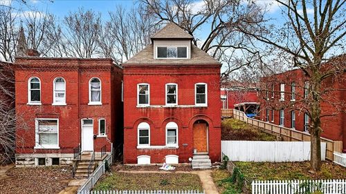 3241 California Ave, Saint Louis, MO, 63118-3023 | Card Image