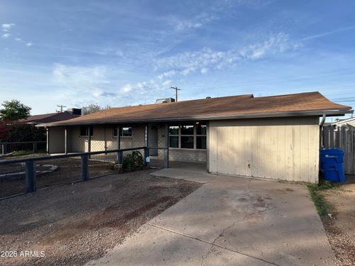 3944 W Bethany Home Rd, Phoenix, AZ, 85019-1802 | Card Image