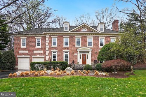 9646 Eagle Ridge Dr, BETHESDA, MD, 20817-3918 | Card Image