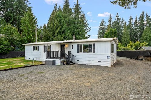 8304 160th Dr Ne, Lake Stevens, WA, 98258-9673 | Card Image