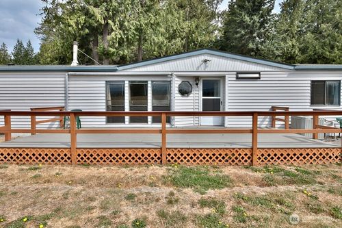 404 Monterra Dr, Port Angeles, WA, 98362-9165 | Card Image