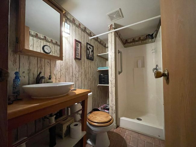 219 N 8 Th Ave W, House other with 3 bedrooms, 2 bathrooms and null parking in WASHBURN WI | Image 19