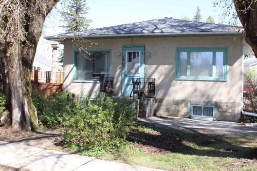 16 2 Street S, Marwayne, AB, T0B1X0 | Card Image