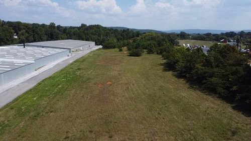 21 Ac N Spring St, Sparta, TN, 38583 | Card Image
