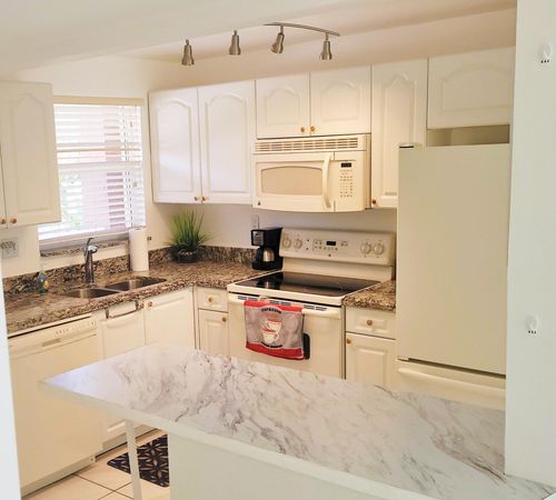 204-2801 N Pine Island Rd, Sunrise, FL, 33322-2350 | Card Image