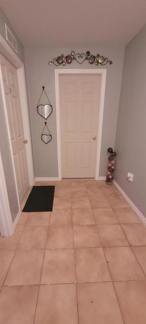 1-2301 Juanita Ave, FORT PIERCE, FL, 34946-1238 | Card Image