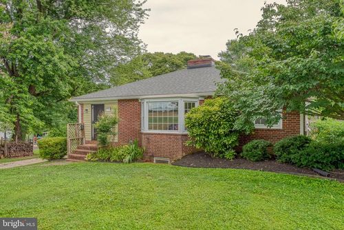 11909 Manor Rd, GLEN ARM, MD, 21057-9144 | Card Image