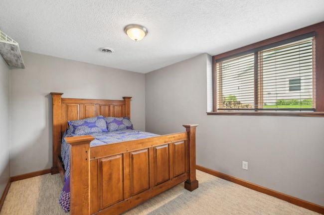 59-web-or-mls-Prairie Grass Dr-1006-057.jpg | Image 57
