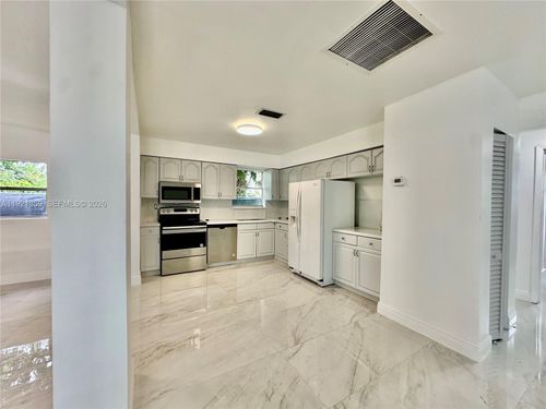 30245 Sw 198th Ave, Homestead, FL, 33030-2604 | Card Image