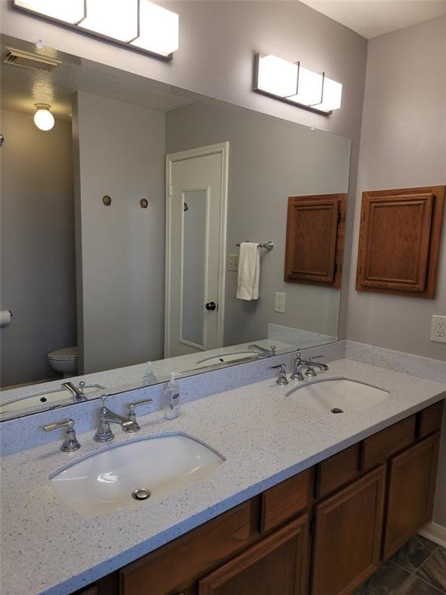 Primary bathroom | Image 13