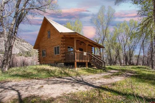 76 Estates Cir, Pagosa Springs, CO, 81147-7205 | Card Image