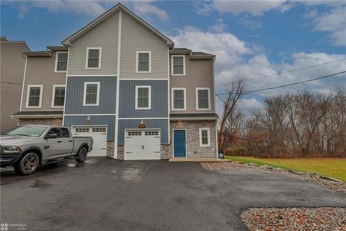 1610 Clauser Street, Hellertown Borough, PA, 18055 | Card Image