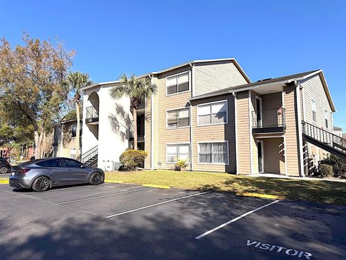 apt-1532-4724 Walden Cir, ORLANDO, FL, 32811-7166 | Card Image