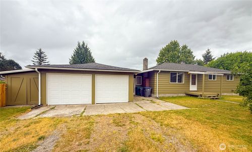 20730 33rd Avenue W, Lynnwood, WA, 98036 | Card Image