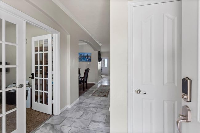 6605 Fallen Breeze Ln, House other with 4 bedrooms, 3 bathrooms and 2 parking in Dickinson TX | Image 9