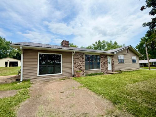 136 S Airport Road, Houston, MO, 65483 | Card Image