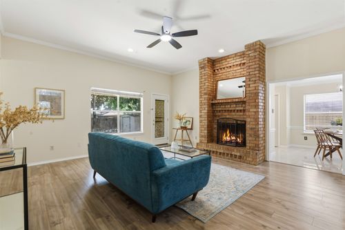7229 Laurelhill Ct S, Fort Worth, TX, 76133-8126 | Card Image
