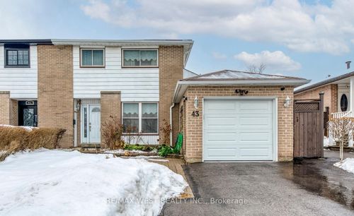 43 Flamingo Cres, Brampton, ON, L6T2G6 | Card Image