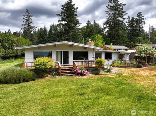 538 Bush Point Rd, Freeland, WA, 98249-9756 | Card Image