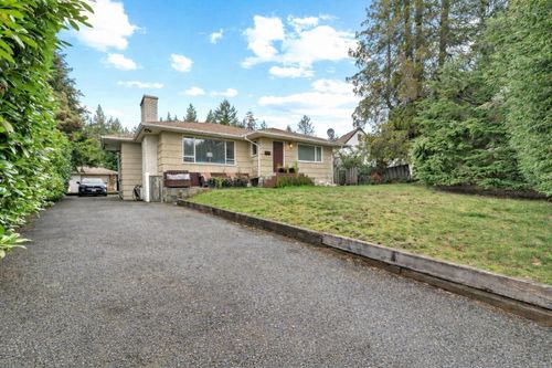 3955 Highland Blvd, North Vancouver, BC, V7R2Y7 | Card Image