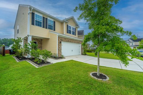 207 Swamp Creek Ln, Moncks Corner, SC, 29461-7474 | Card Image