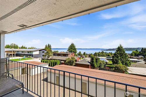 204-1115 N I St, Tacoma, WA, 98403-2156 | Card Image