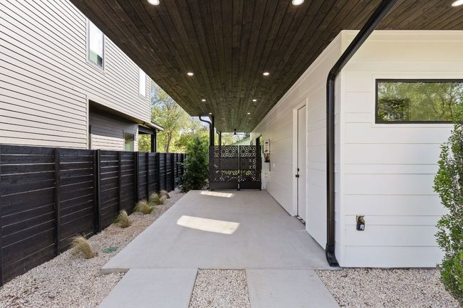 View of patio | Image 36