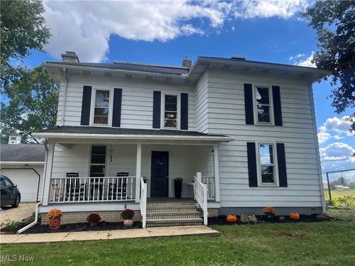 12450 Navarre Rd Sw, Navarre, OH, 44662-8226 | Card Image